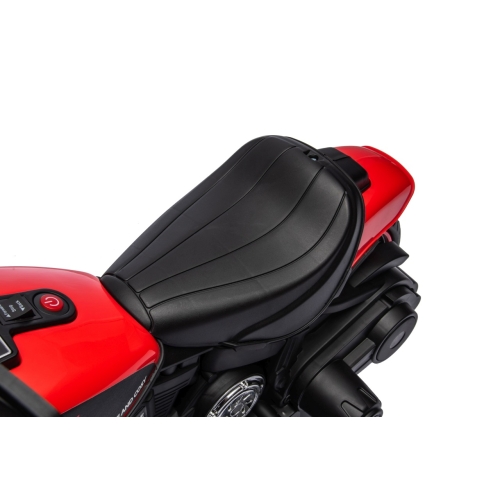 Motor na akumulator Chopper FASTER Czerwony AHL008.CR